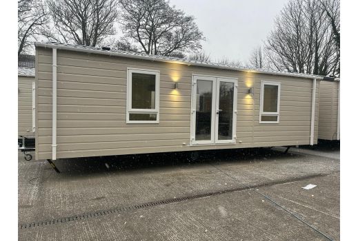 LOVE HOLIDAY HOMES DAY ROOM / MOBILE OFFICE 