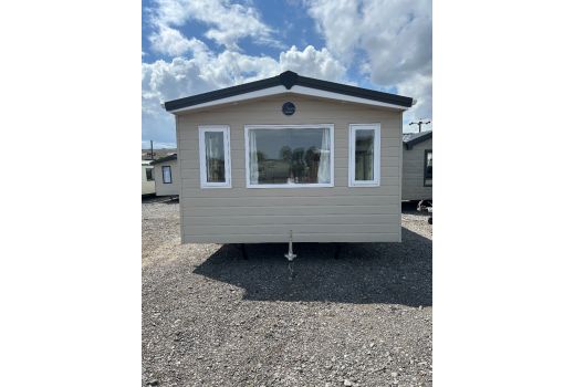 BRAND NEW - LOVE HOLIDAY HOMES RIVERDALE 39X12.6FT 4BED REF:C2670