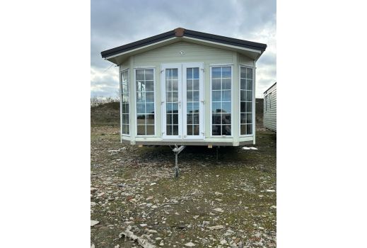 BK SHERATON 38X12 2BED REF: B2577